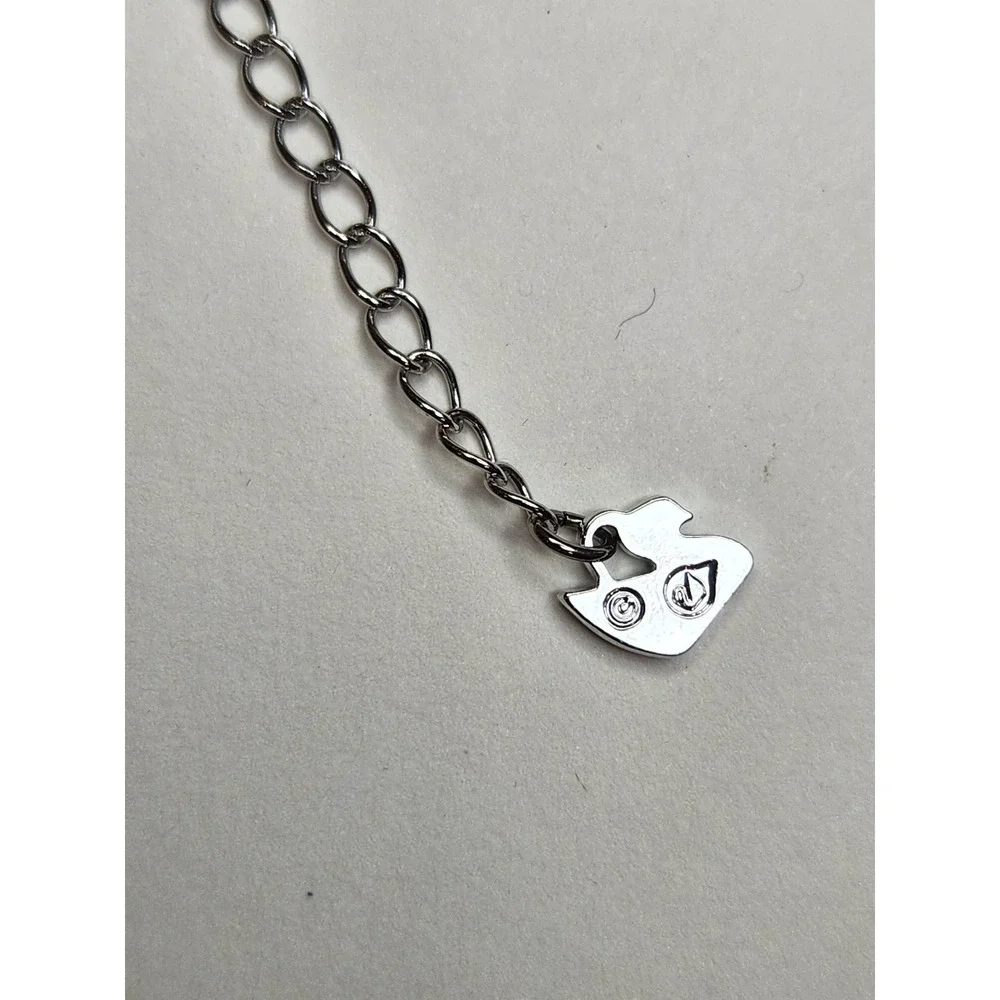 Swarovski Crystal Teardrop Pendant Necklace Silver tone‎ Chain Signed